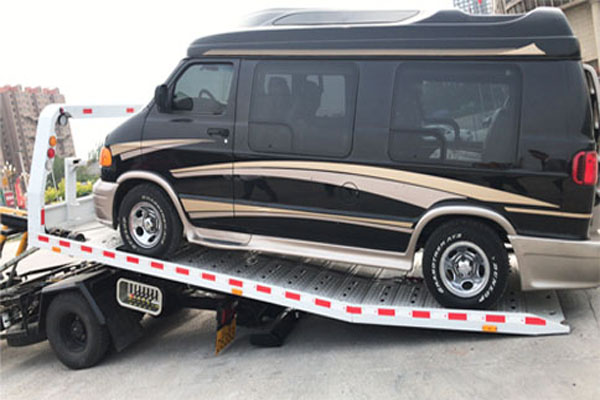 汽車托運(yùn)3800公里大概多少錢